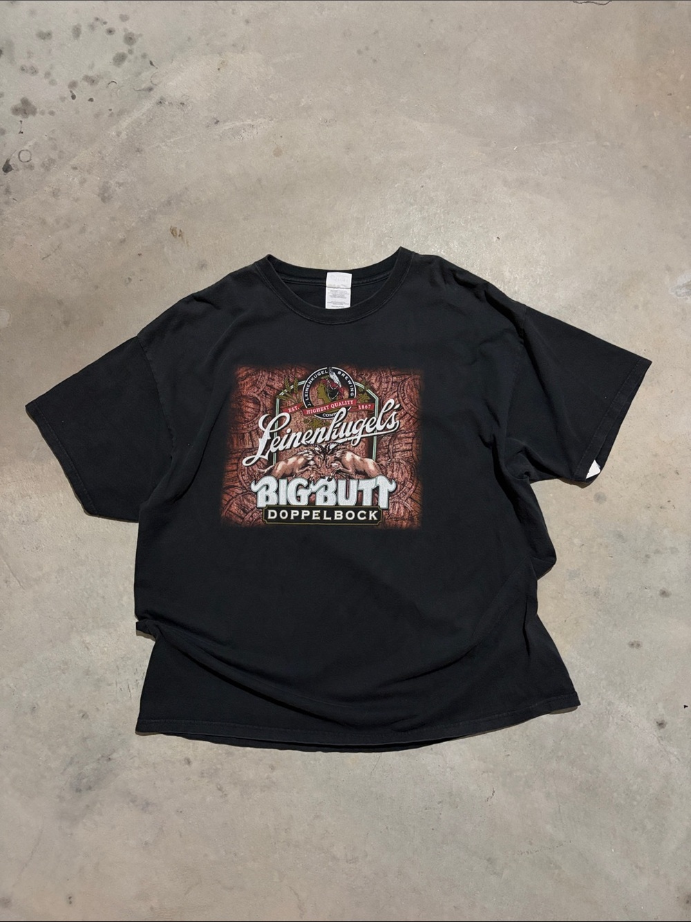 Vintage Leinenkugel Beer Big Butt Short Sleeve Shirt